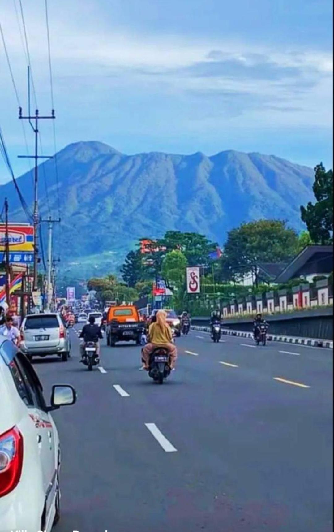 Villa Bravira Cisarua Bagian luar foto