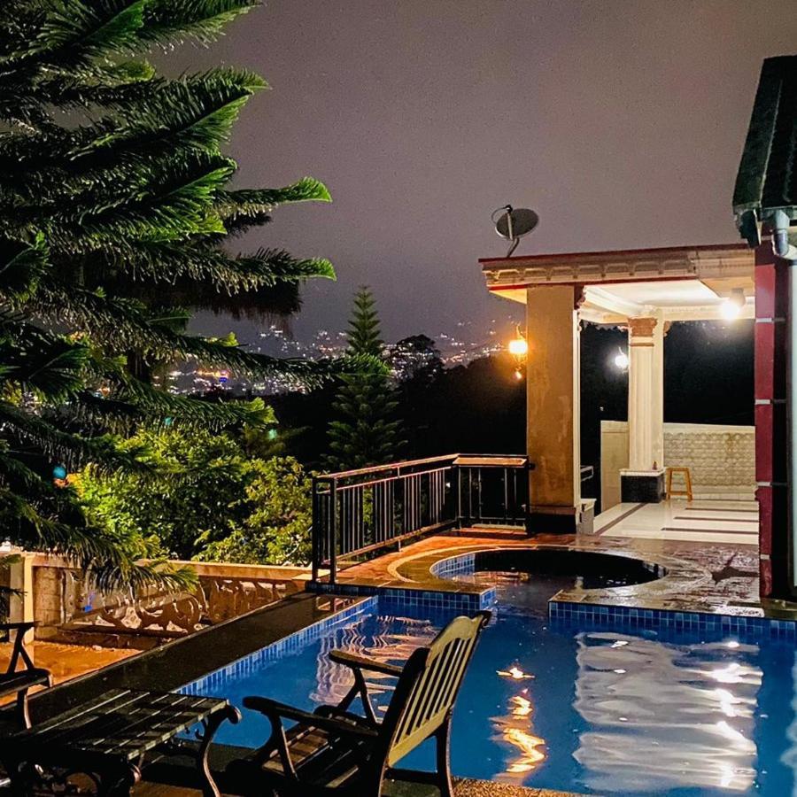 Villa Bravira Cisarua Bagian luar foto